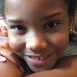 Meet your Posher, Candy